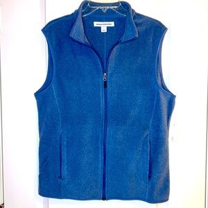 Amazon Essentials Men’s Blue Fleece Vest Size Medium